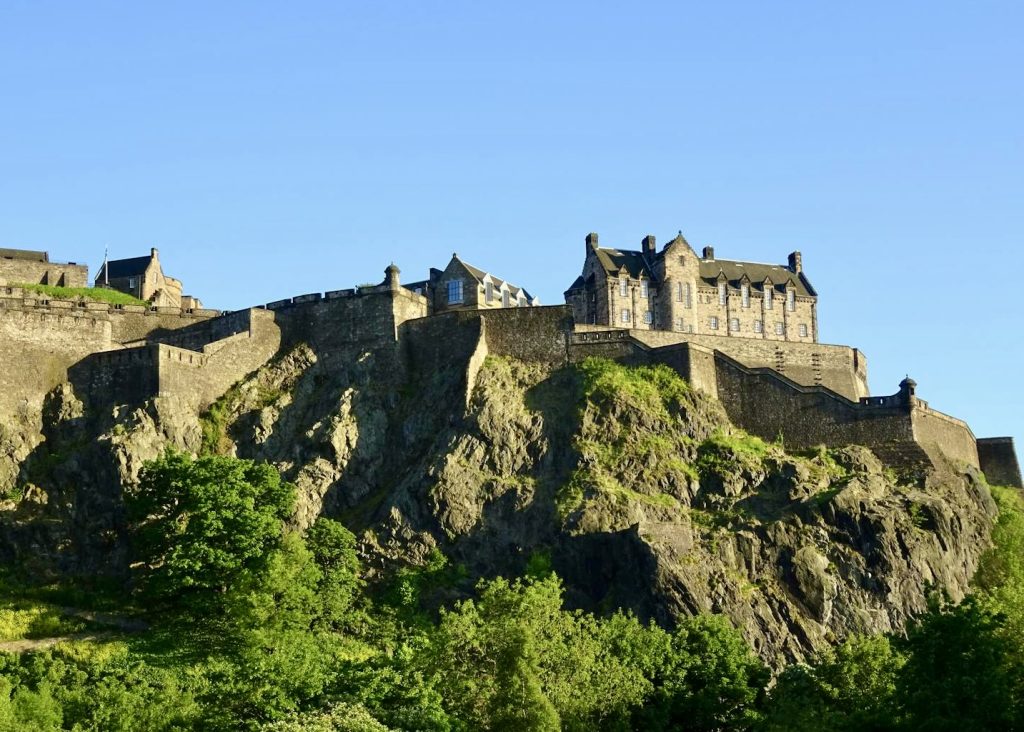Glamping in Wales - Regions - Edinburgh & The Lothians